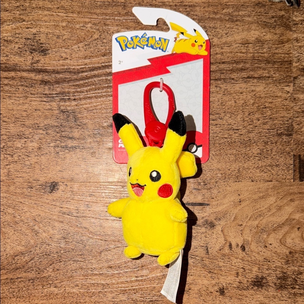 Pokémon Pikachu Keychain Plush